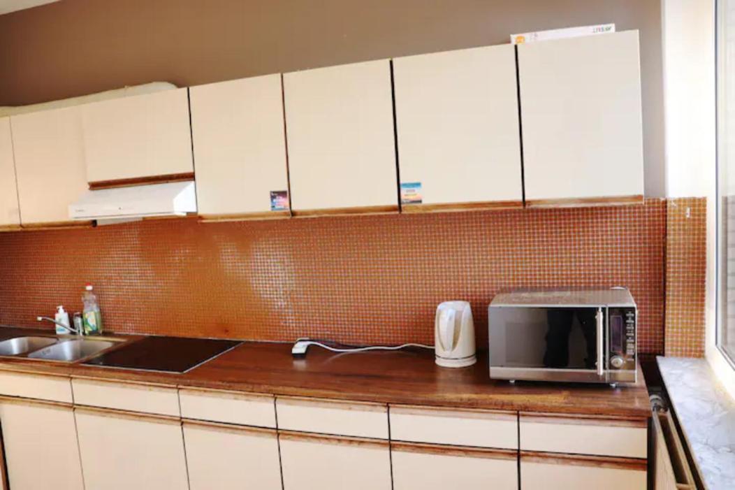 Cozy Apartment In Super Quiet Area Lanaken Exterior photo